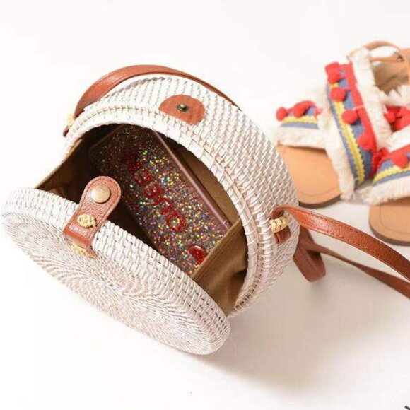 Handwoven Round Rattan Straw Bag for Women Shoulder Leather Button Straps Natura - Picture 4 of 6